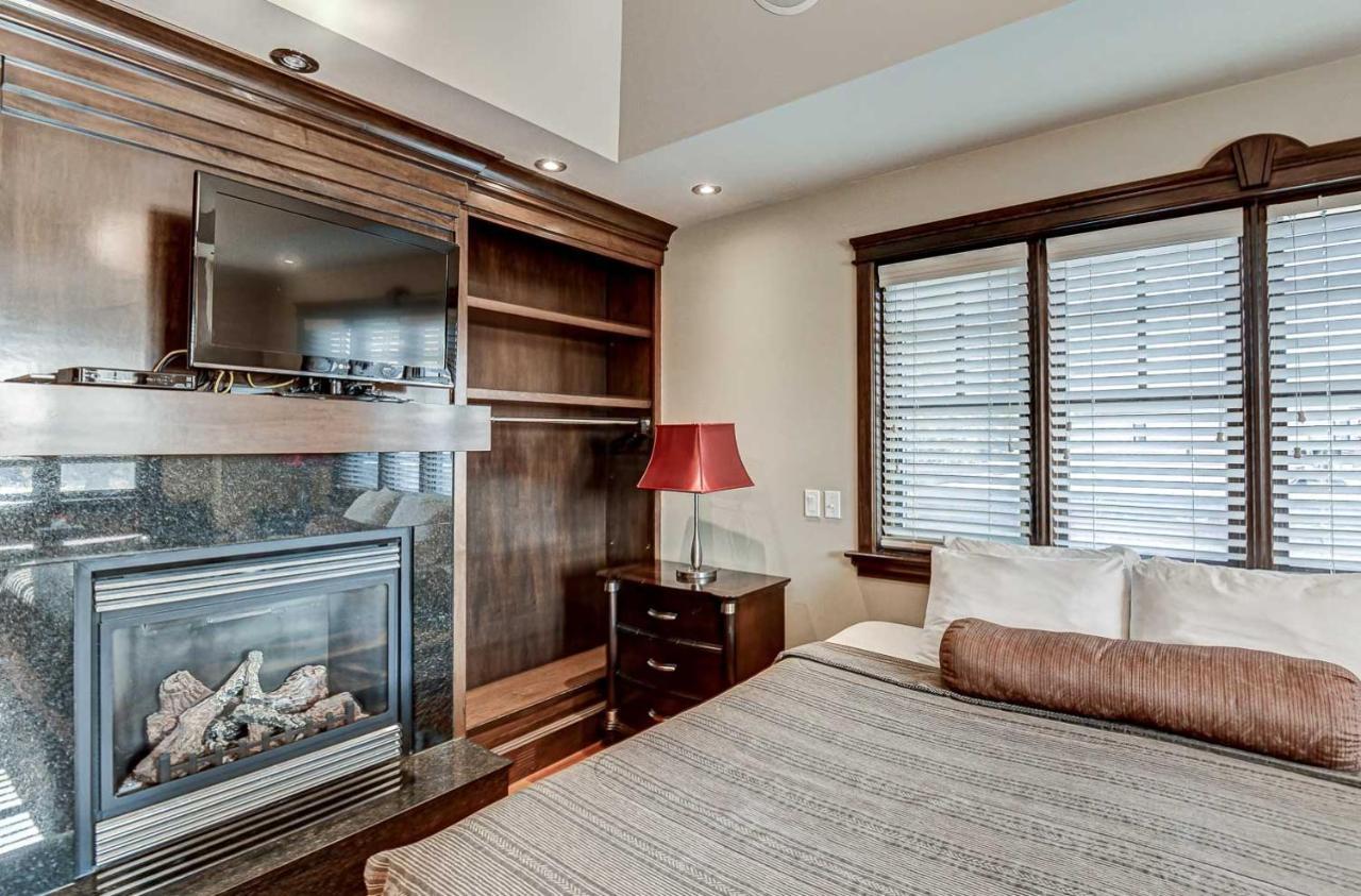 Westmount River Inn Calgary Exterior photo