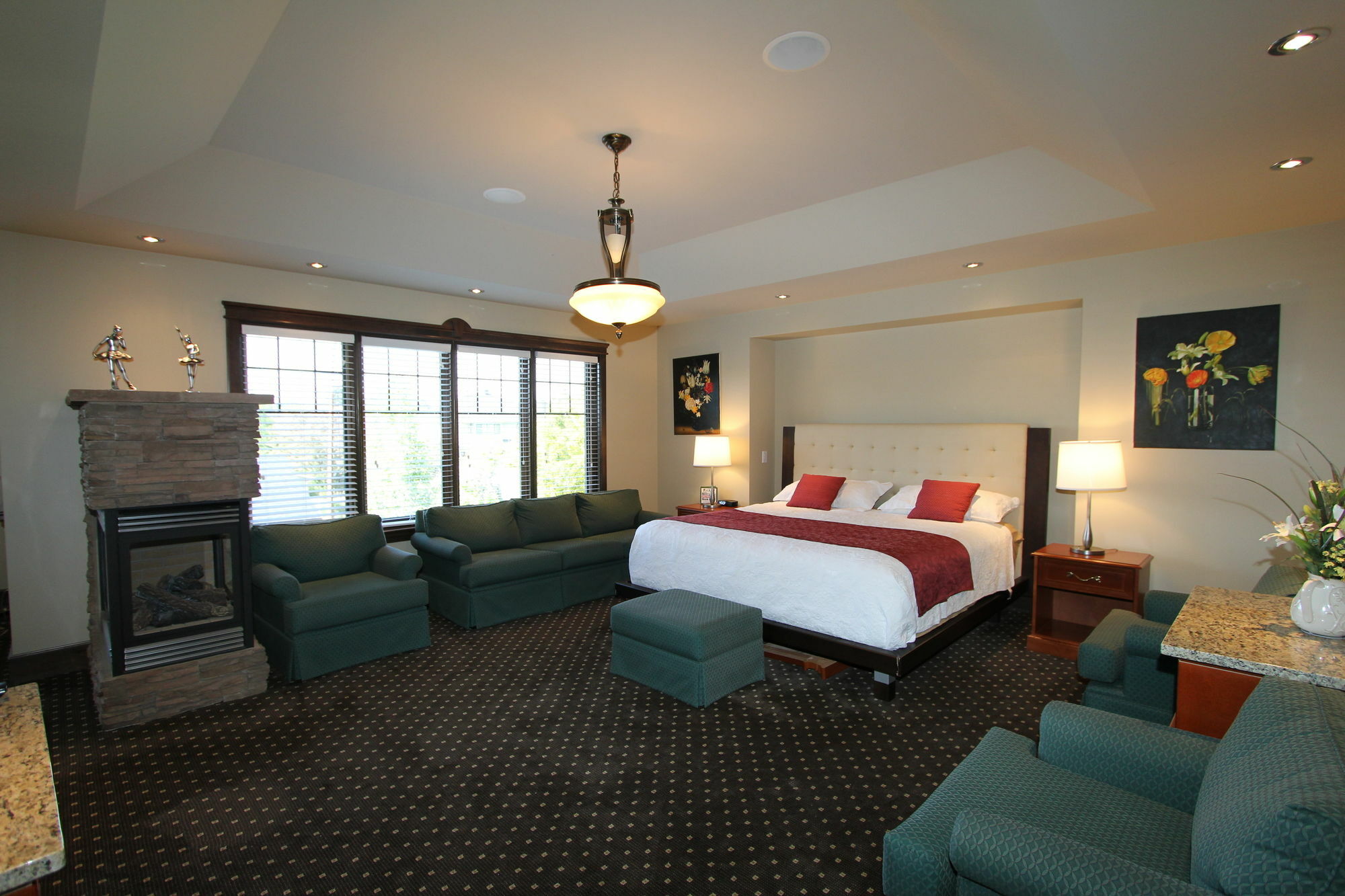 Westmount River Inn Calgary Exterior photo